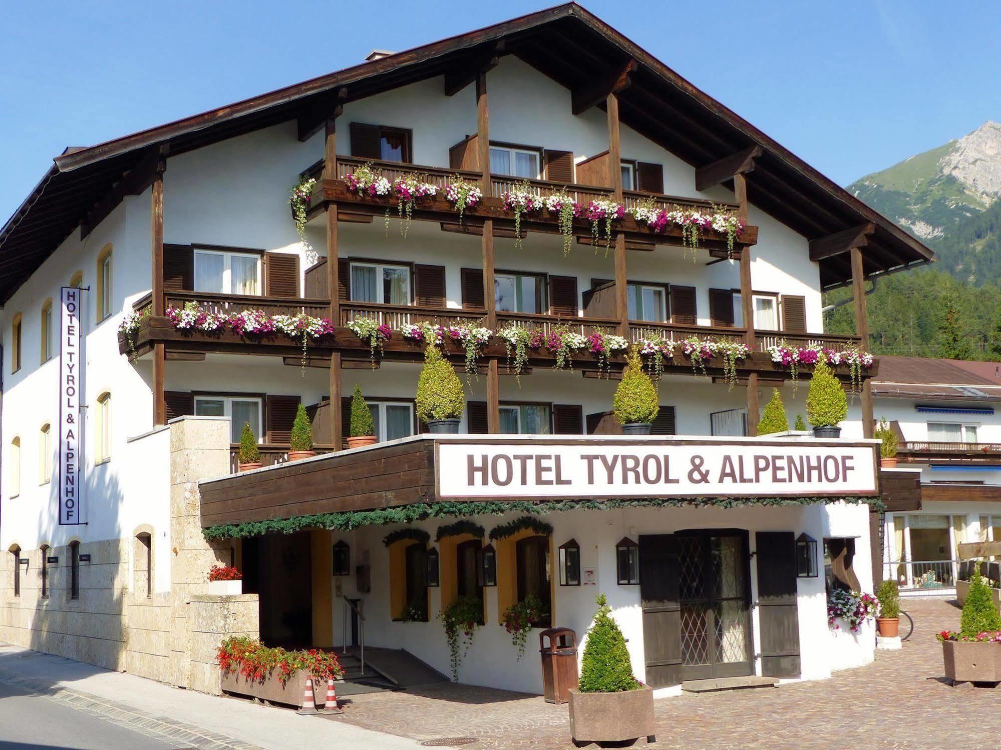 Hotel Tyrol-Alpenhof Seefeld in Tirol Exterior foto